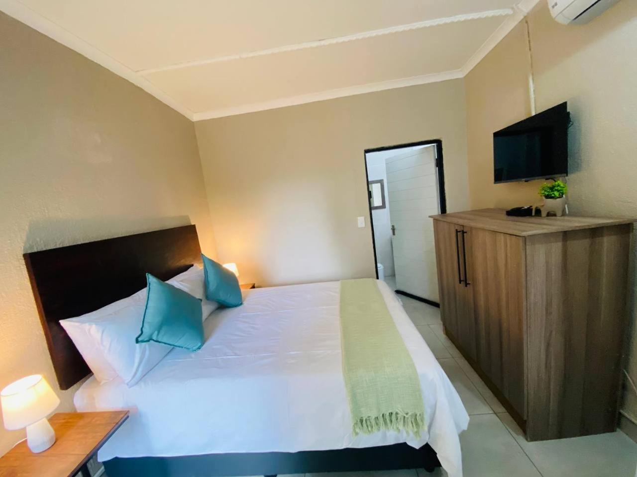 Shingalana Guest Lodge Хейзивью Экстерьер фото
